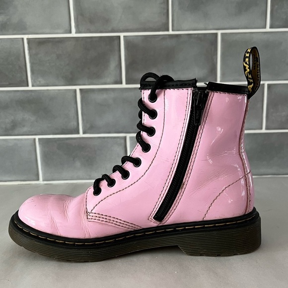Dr. Martens 1460 Boot - Kids Size 2 Pink Patent Leather Lace Up Zipper Up - Picture 2 of 11